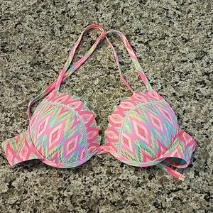 Bathing suit top 36B. NWOT.